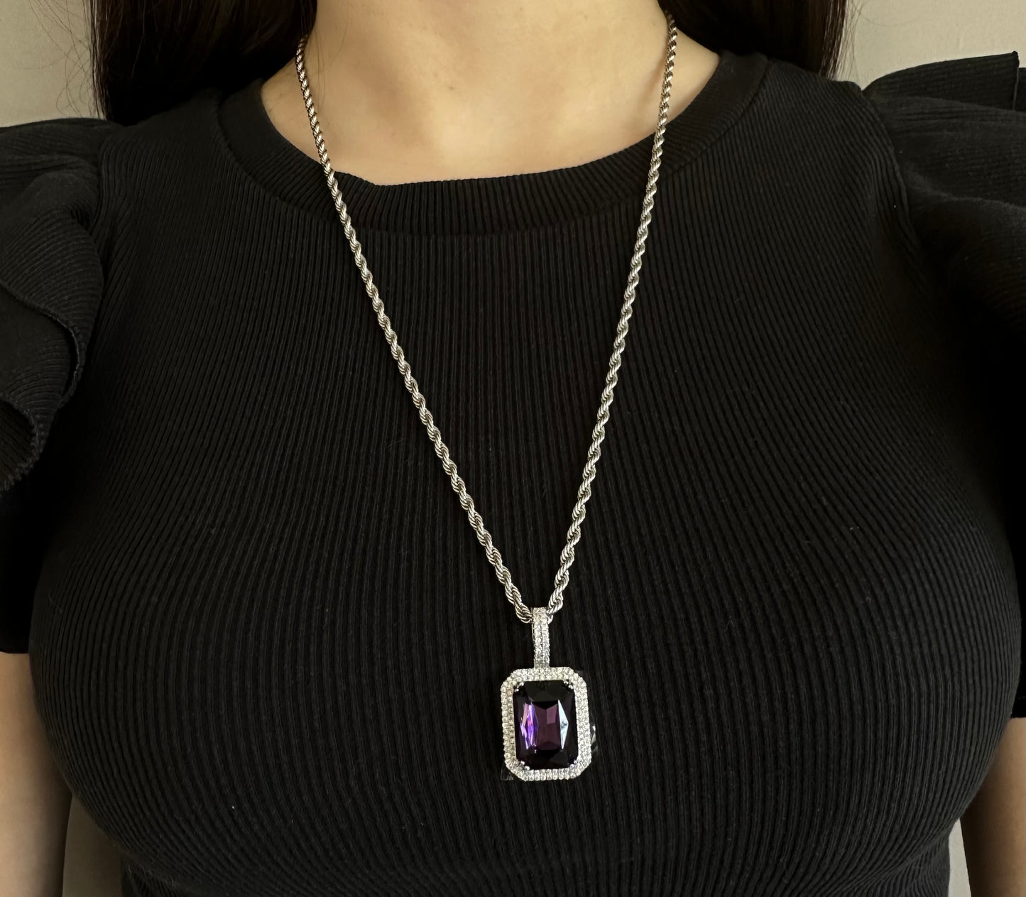 mauve pendant rope chain necklace