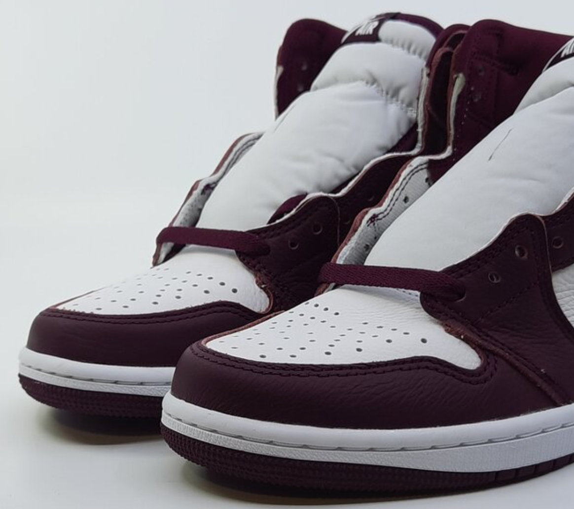 Jordan 1 Retro High OG Bordeaux + Free Mystery Box