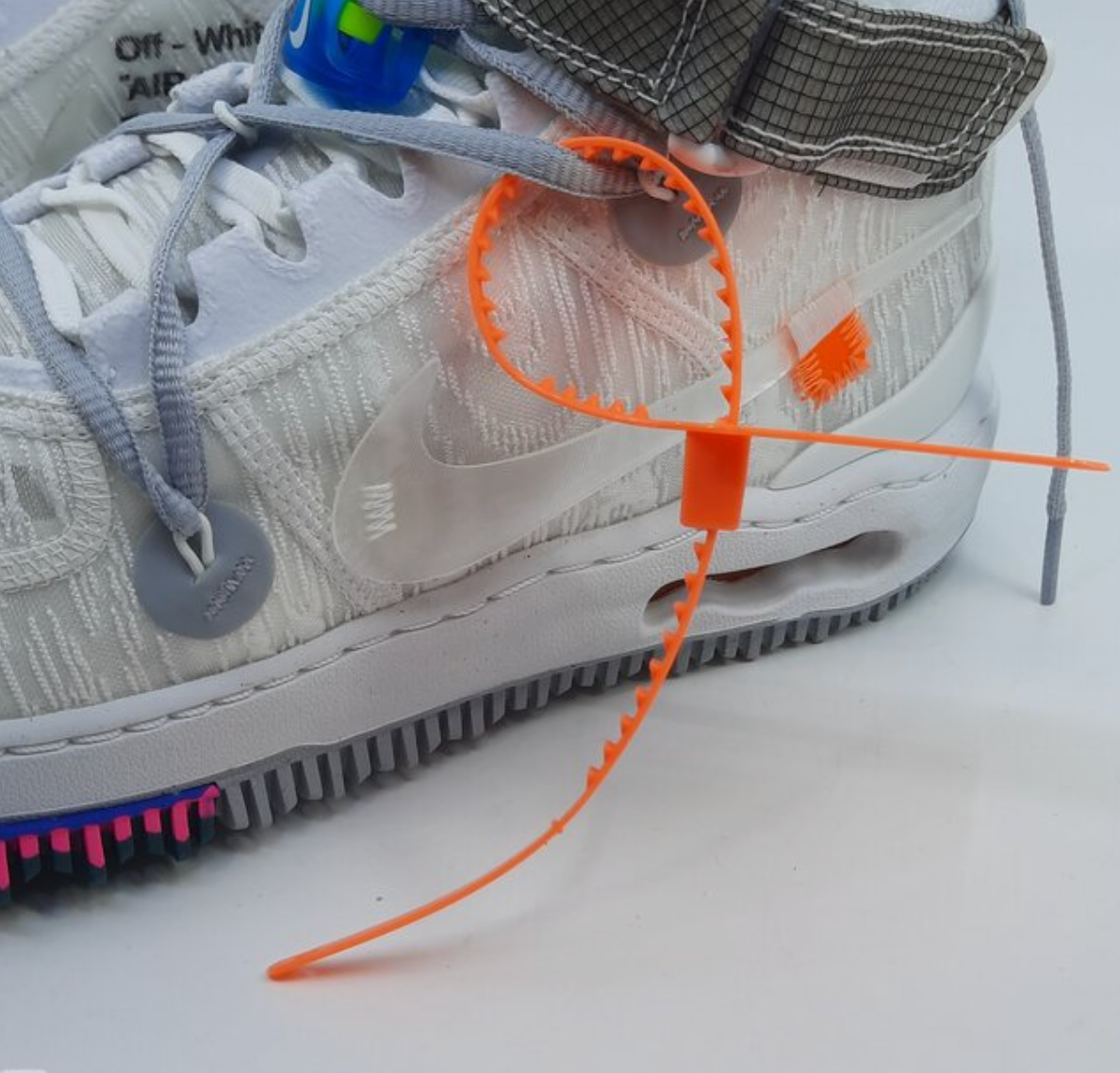 Nike Air Force 1 Mid SP Off-White - White - + FREE Mystery Box