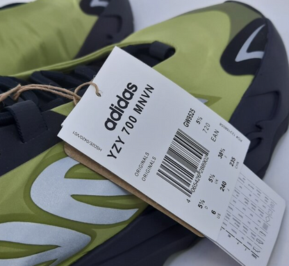 Adidas Yeezy700 MN VN Resin + FREE MYSTERY BOX