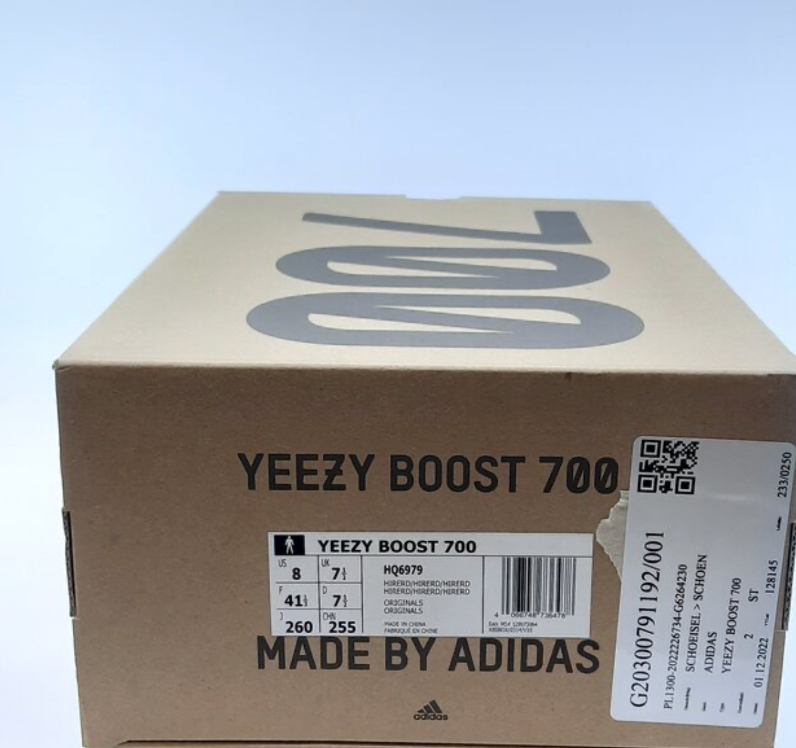 Adidas Yeezy700 V2 Hi-Res  + FREE MYSTERY BOX